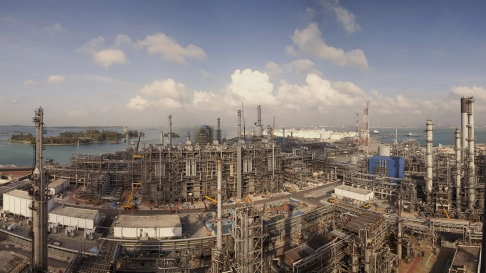 Refinery sitewide re-insulation